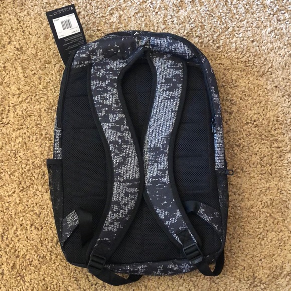 Nike Backpack - Picture 3 of 3